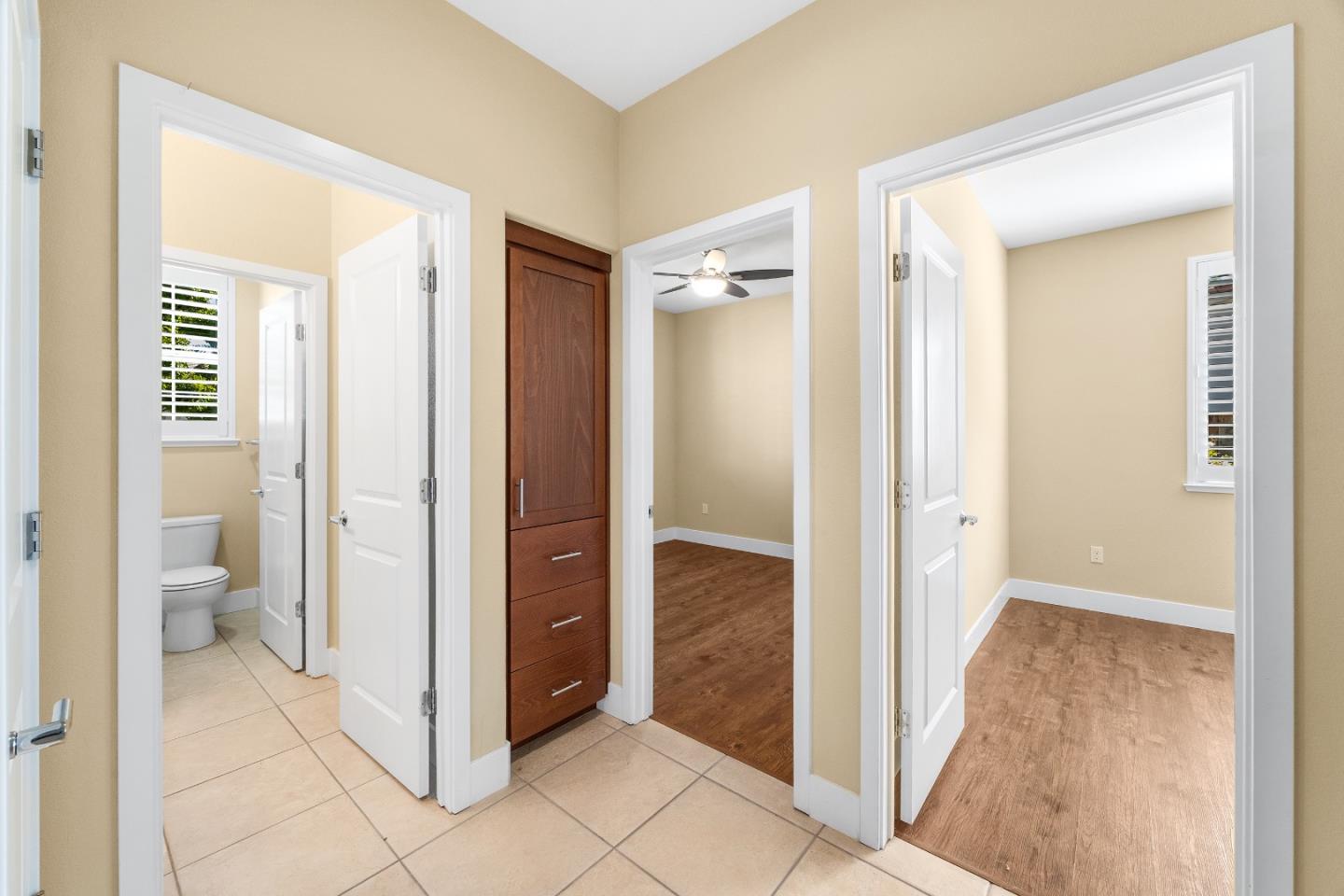 Detail Gallery Image 17 of 40 For 9881 Rancho Hills Dr, Gilroy,  CA 95020 - 4 Beds | 2 Baths