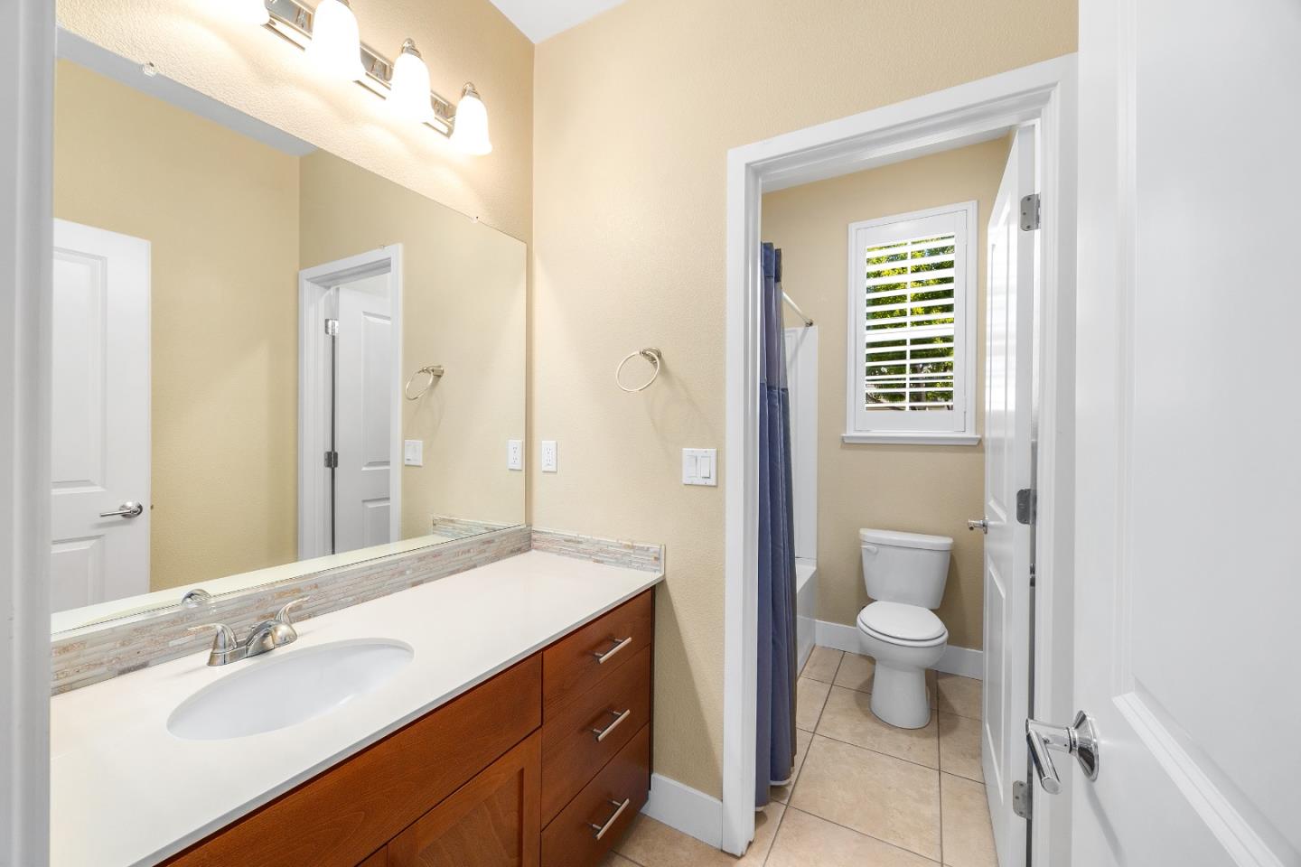 Detail Gallery Image 18 of 40 For 9881 Rancho Hills Dr, Gilroy,  CA 95020 - 4 Beds | 2 Baths