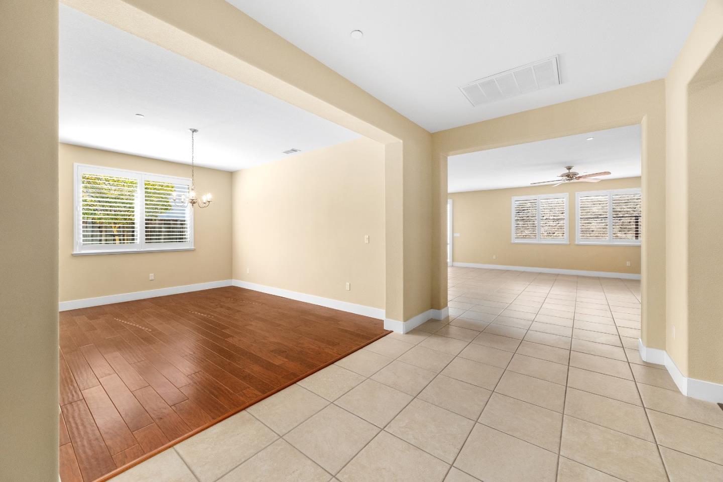 Detail Gallery Image 25 of 40 For 9881 Rancho Hills Dr, Gilroy,  CA 95020 - 4 Beds | 2 Baths