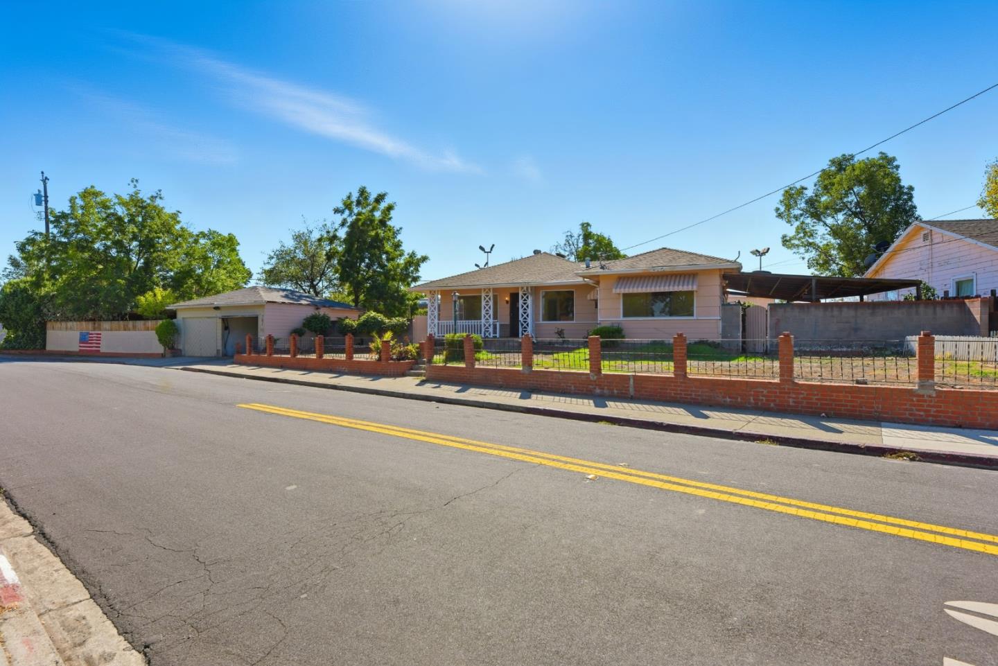 Detail Gallery Image 21 of 23 For 701 W 14th St, Antioch,  CA 94509 - 4 Beds | 2/1 Baths