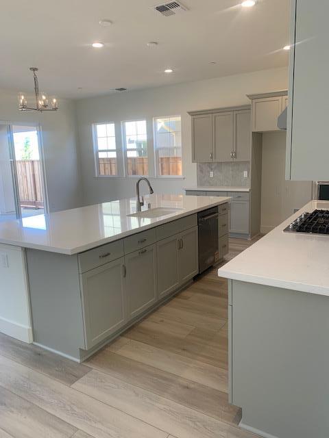 Detail Gallery Image 5 of 26 For 3079 Arroyo Dr, Marina,  CA 93933 - 4 Beds | 2/1 Baths