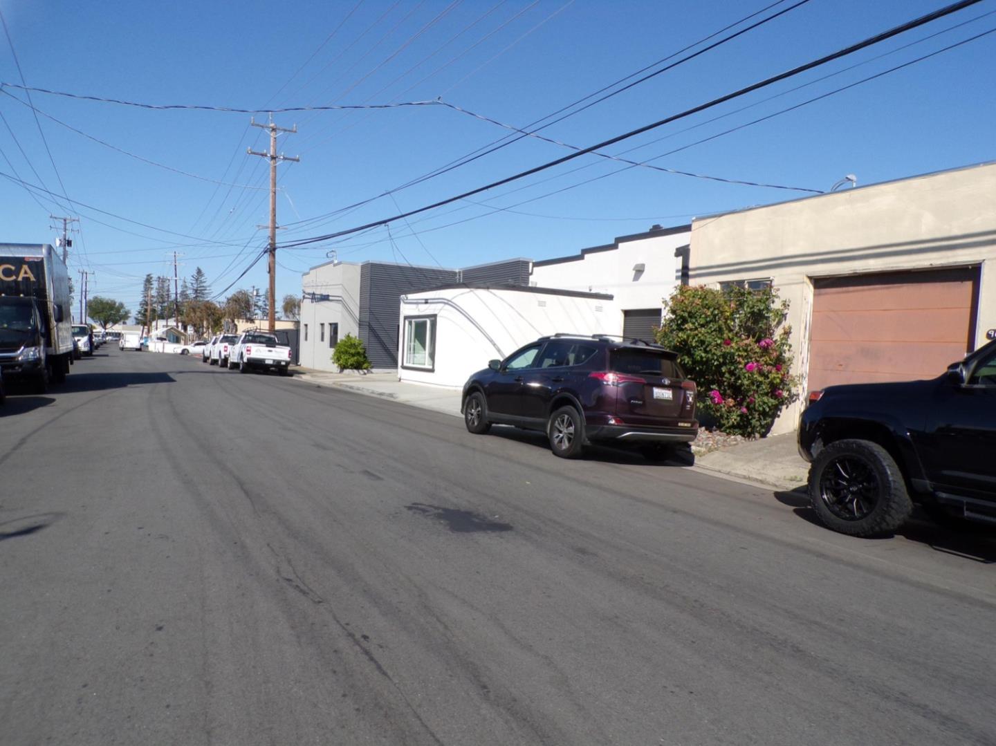 Detail Gallery Image 17 of 17 For 953 Washington St, San Carlos,  CA 94070 - – Beds | – Baths