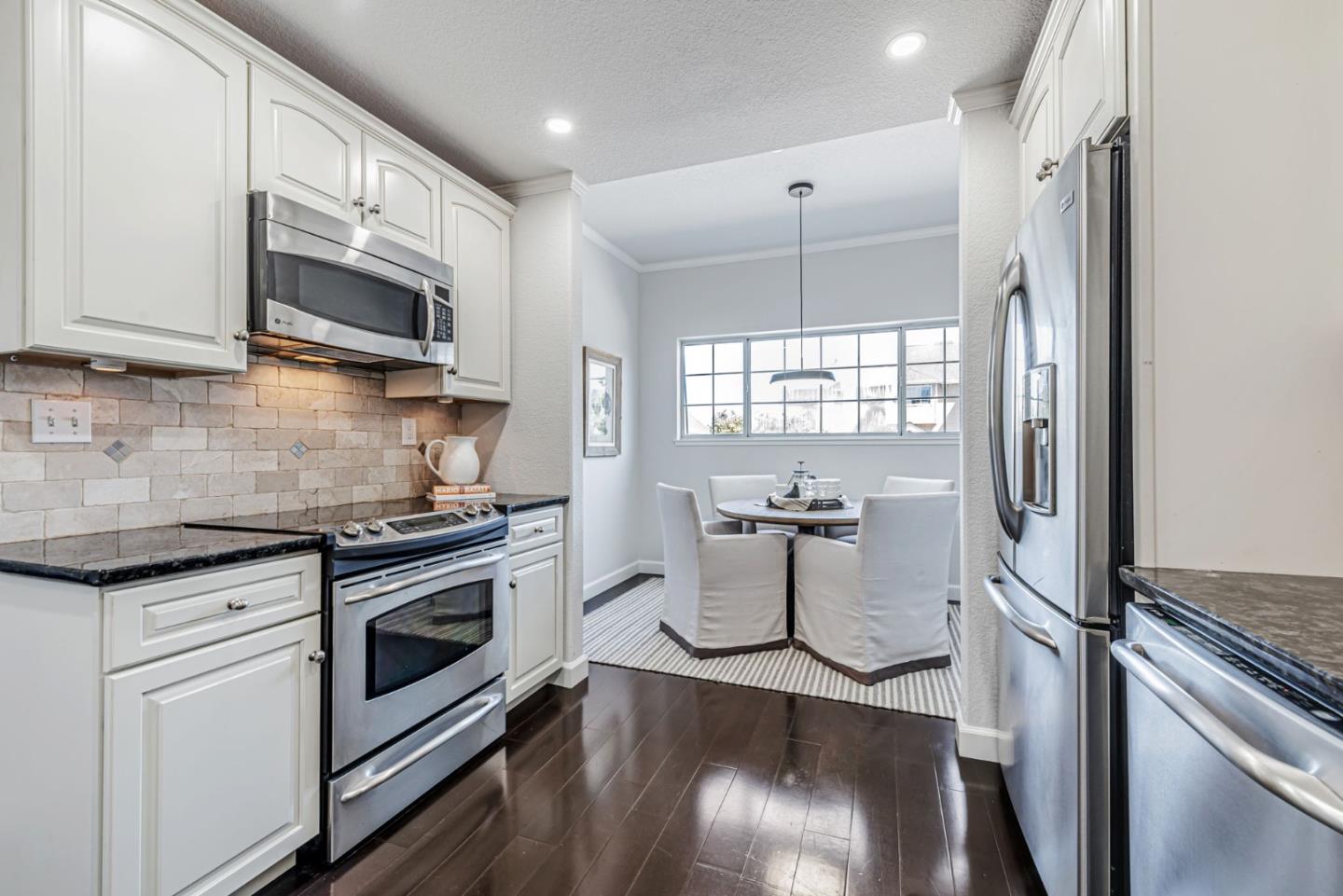 Detail Gallery Image 26 of 46 For 366 Treasure Island Dr, Belmont,  CA 94002 - 4 Beds | 3/1 Baths