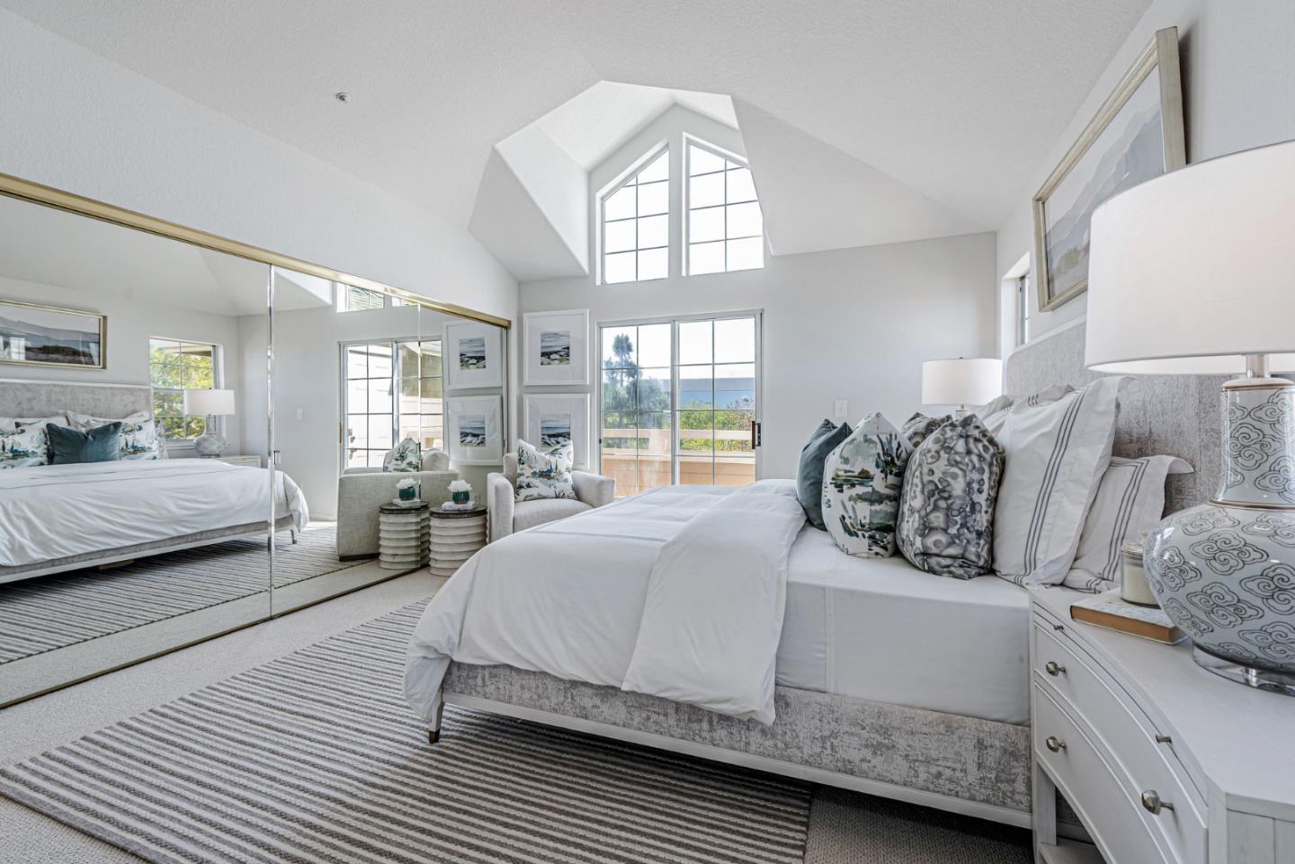 Detail Gallery Image 34 of 46 For 366 Treasure Island Dr, Belmont,  CA 94002 - 4 Beds | 3/1 Baths