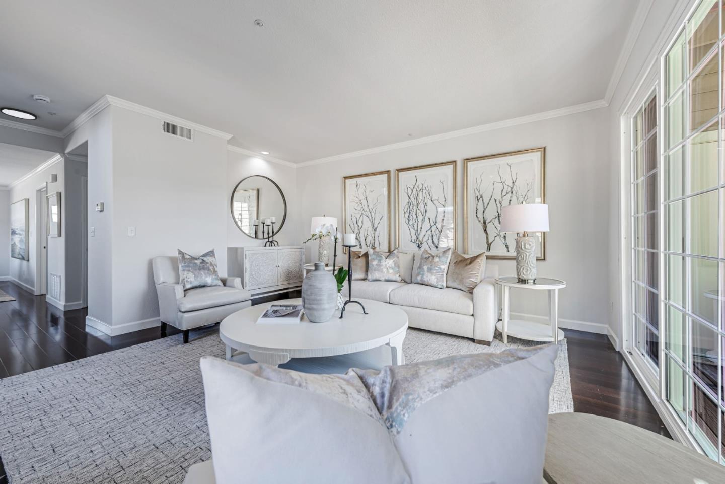 Detail Gallery Image 8 of 46 For 366 Treasure Island Dr, Belmont,  CA 94002 - 4 Beds | 3/1 Baths