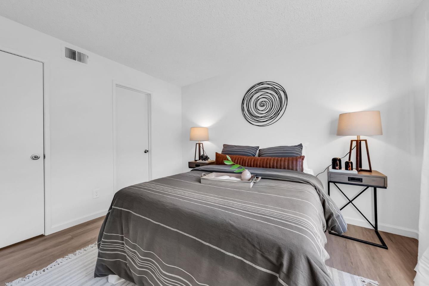 Detail Gallery Image 27 of 53 For 364 Kenbrook Cir, San Jose,  CA 95111 - 2 Beds | 2 Baths