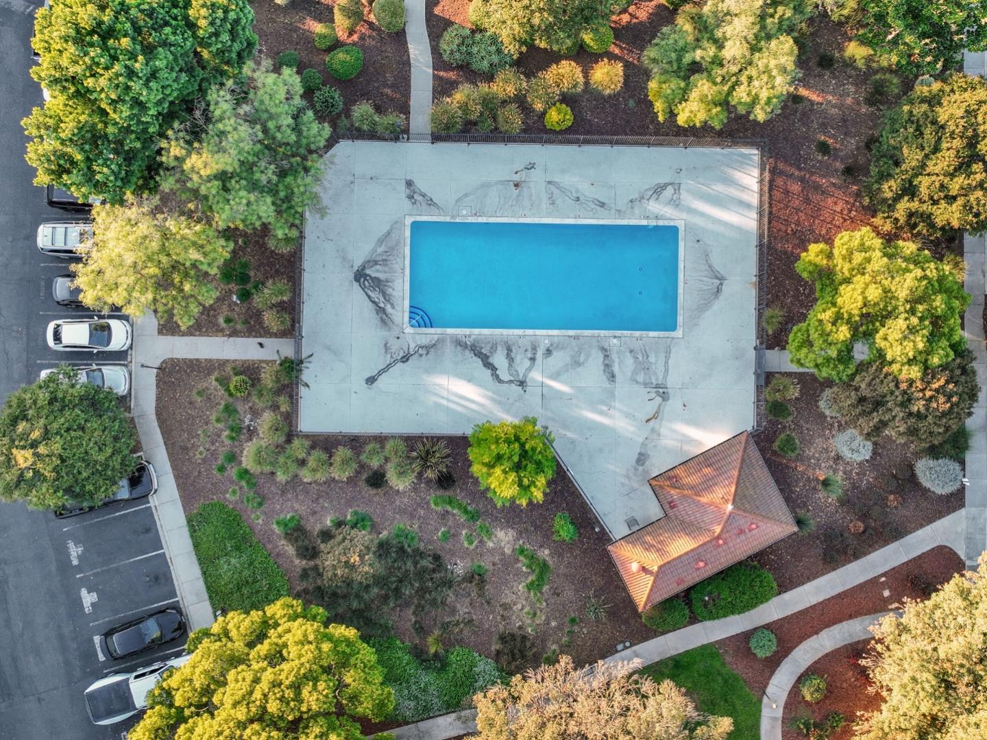 Detail Gallery Image 49 of 53 For 364 Kenbrook Cir, San Jose,  CA 95111 - 2 Beds | 2 Baths