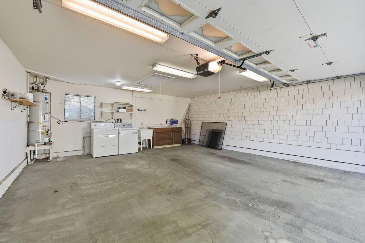 Detail Gallery Image 26 of 38 For 6098 Montgomery Ct, San Jose,  CA 95135 - 2 Beds | 2 Baths