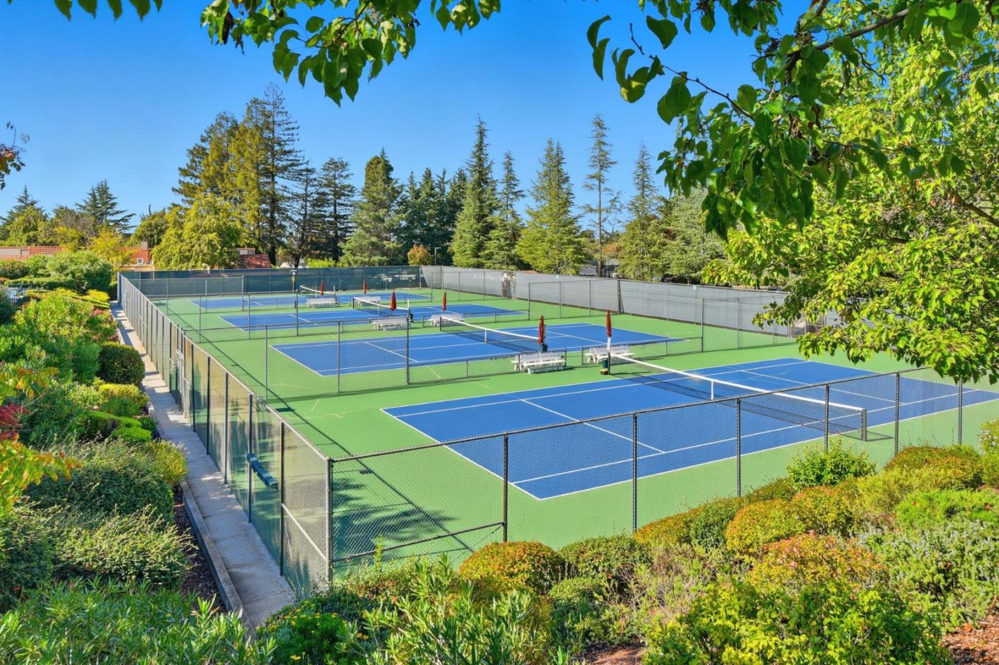 Detail Gallery Image 33 of 38 For 6098 Montgomery Ct, San Jose,  CA 95135 - 2 Beds | 2 Baths