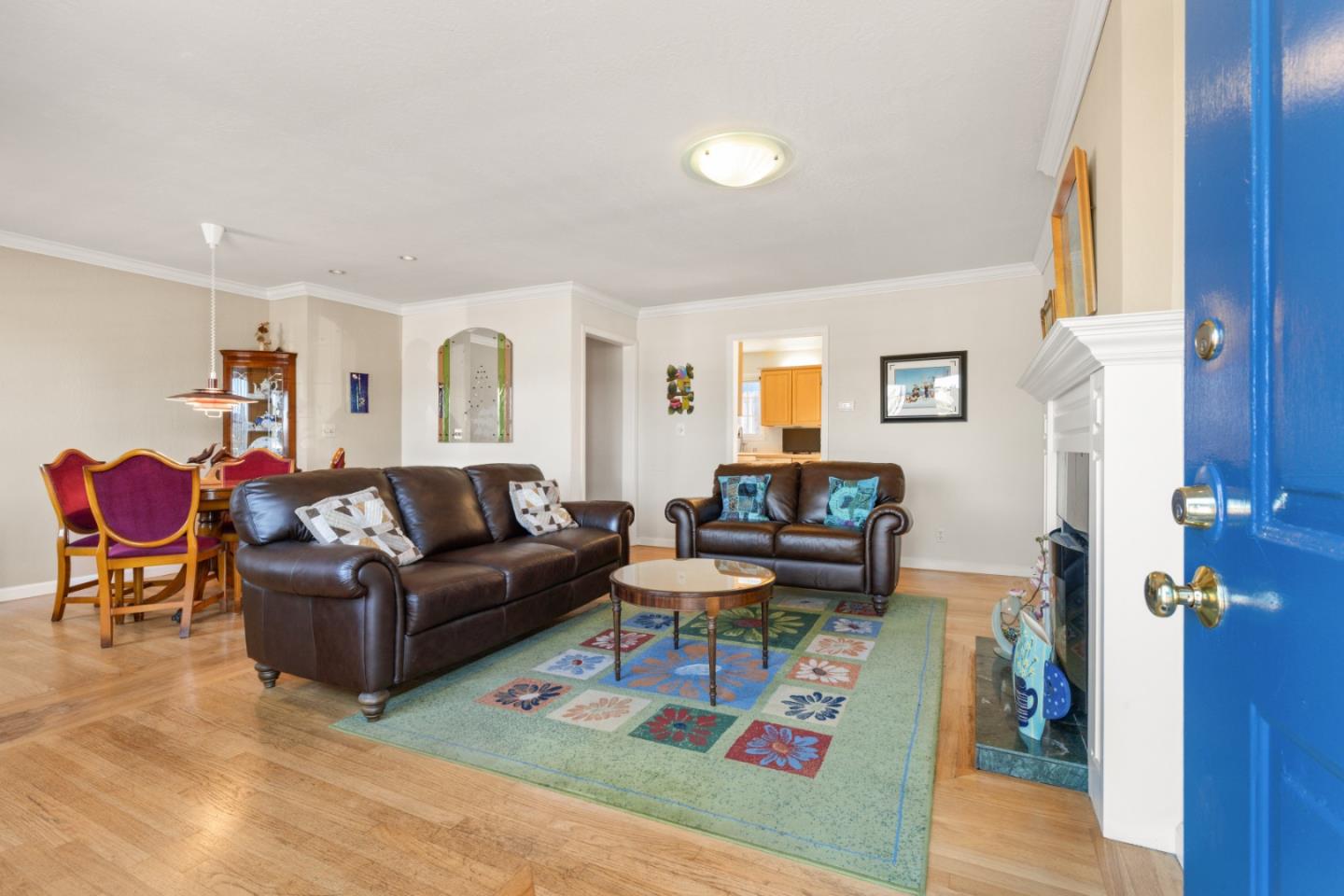 Detail Gallery Image 4 of 26 For 603 Edgemar Ave, Pacifica,  CA 94044 - 3 Beds | 2 Baths