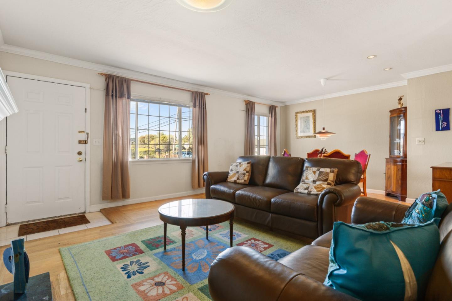 Detail Gallery Image 7 of 26 For 603 Edgemar Ave, Pacifica,  CA 94044 - 3 Beds | 2 Baths