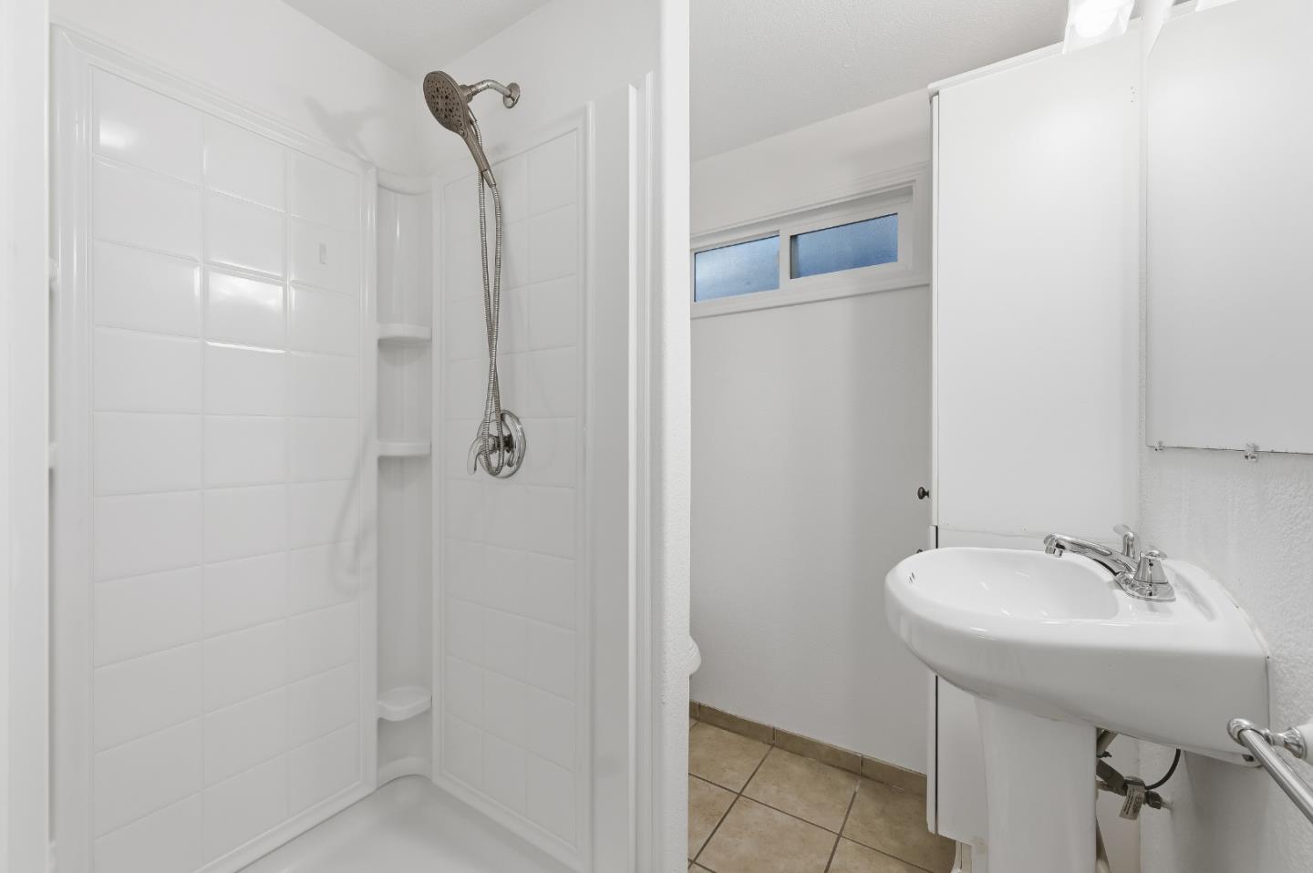 Detail Gallery Image 29 of 38 For 175 Orchard Ave, Redwood City,  CA 94061 - 2 Beds | 1 Baths