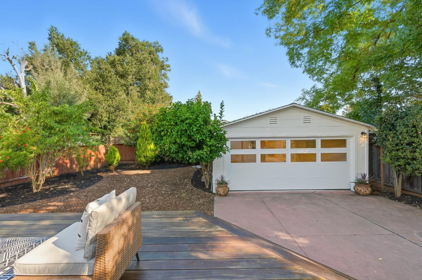 Detail Gallery Image 32 of 38 For 175 Orchard Ave, Redwood City,  CA 94061 - 2 Beds | 1 Baths