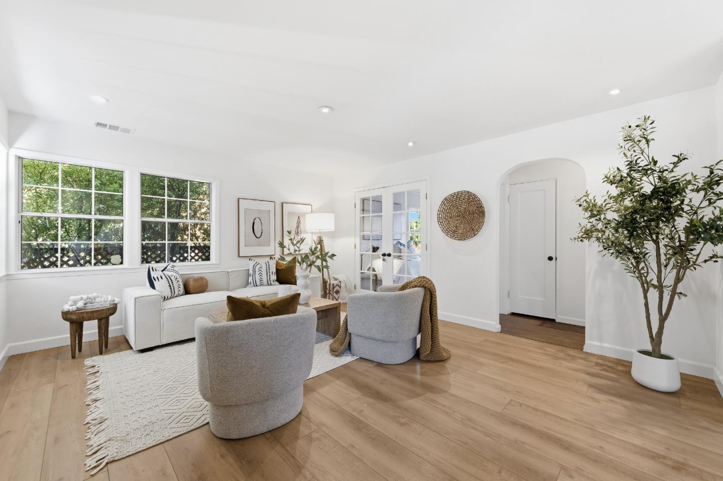 Detail Gallery Image 9 of 38 For 175 Orchard Ave, Redwood City,  CA 94061 - 2 Beds | 1 Baths