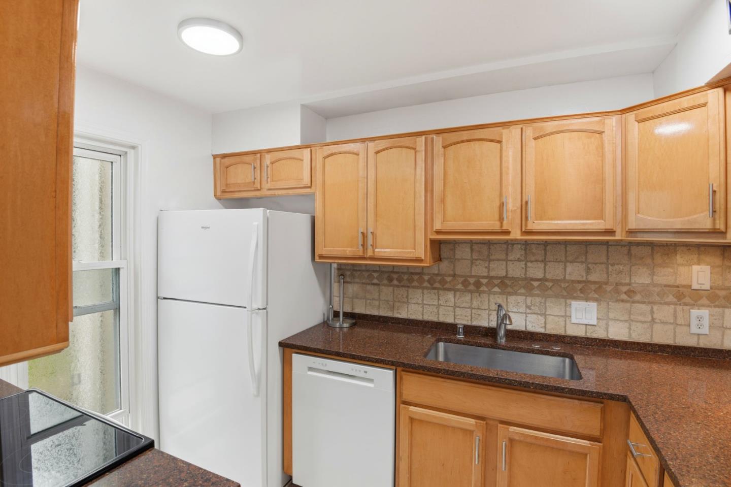 Detail Gallery Image 9 of 32 For 3375 Norton Way #5,  Pleasanton,  CA 94566 - 2 Beds | 1/1 Baths