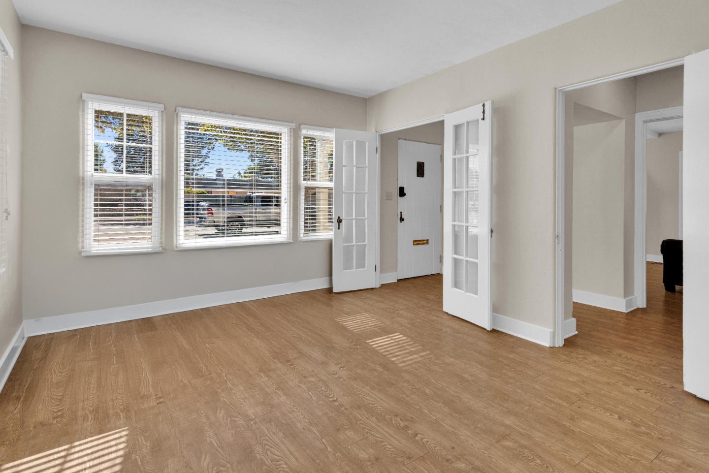 Detail Gallery Image 11 of 27 For 404 Ellis St, King City,  CA 93930 - 2 Beds | 1 Baths