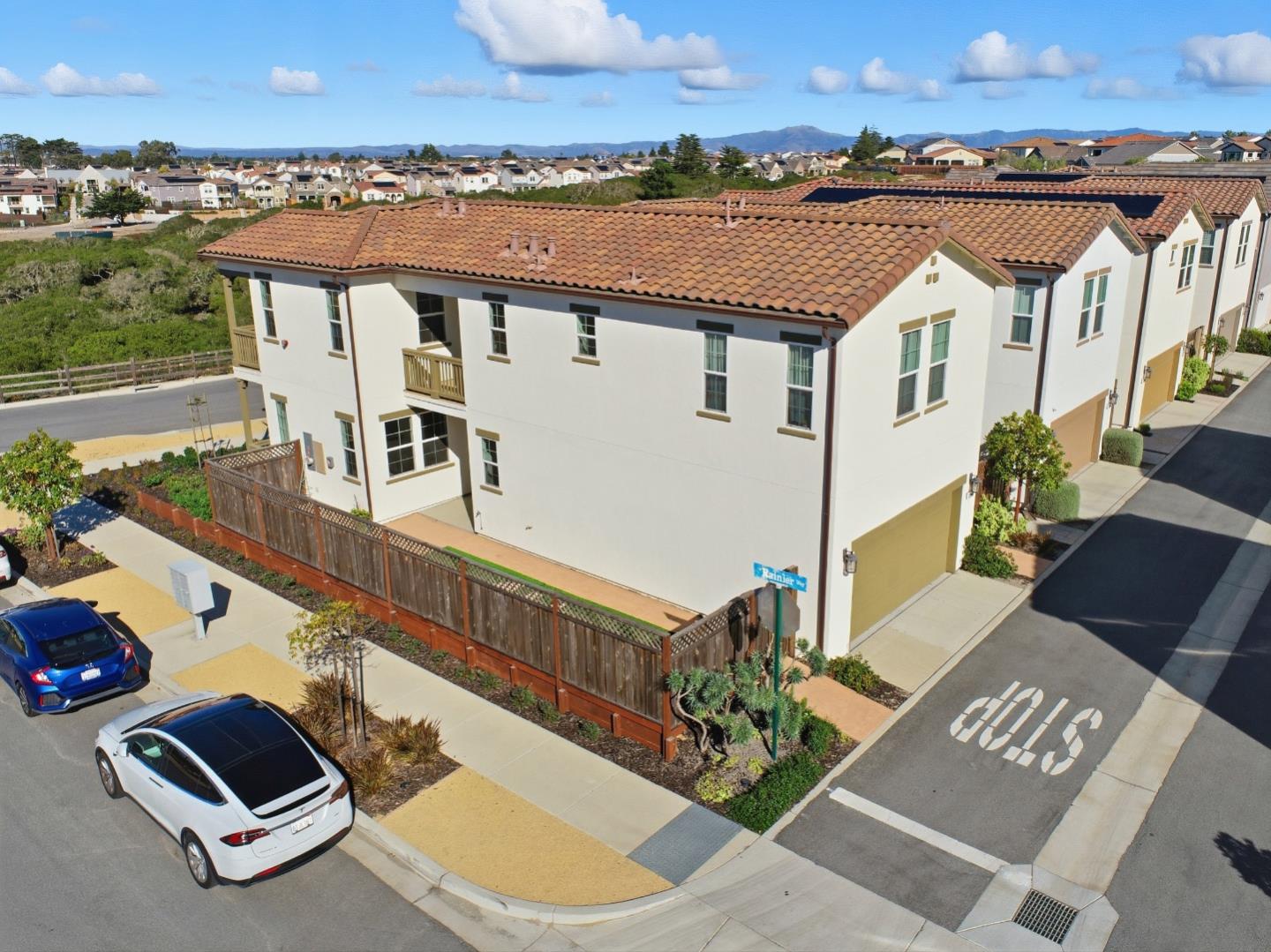 Detail Gallery Image 24 of 26 For 2989 Denali Dr, Marina,  CA 93933 - 3 Beds | 2/1 Baths