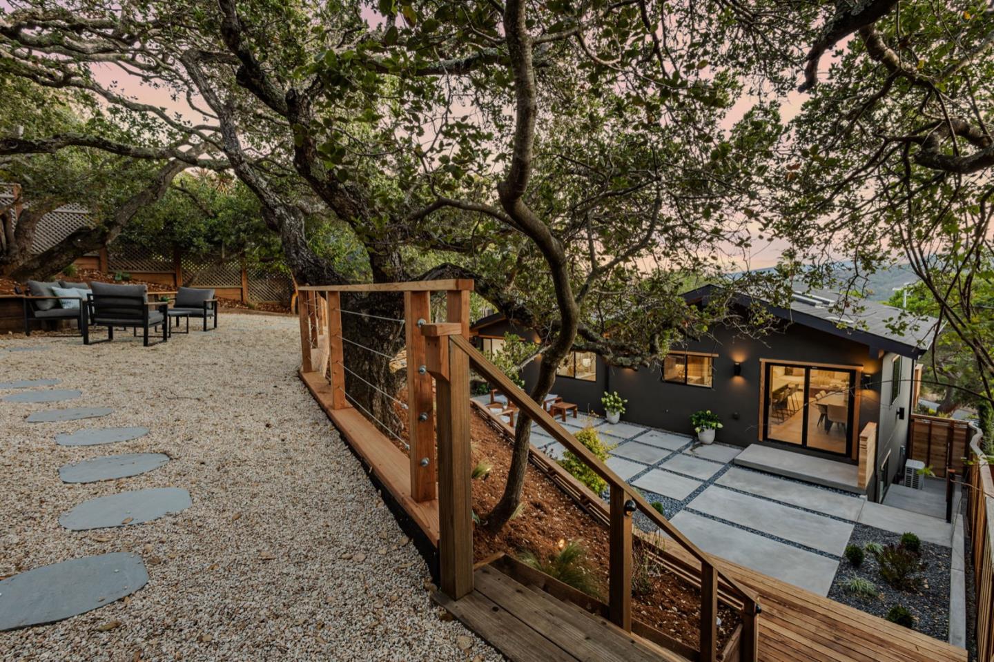 Detail Gallery Image 38 of 82 For 140 Northam Ave, San Carlos,  CA 94070 - 3 Beds | 2/1 Baths