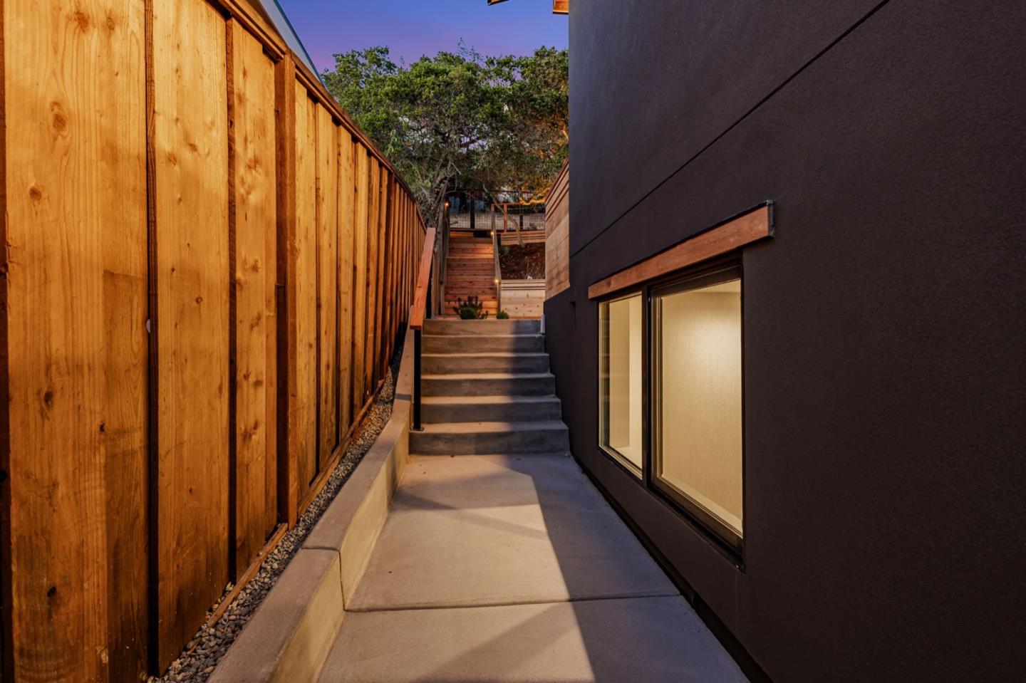 Detail Gallery Image 55 of 82 For 140 Northam Ave, San Carlos,  CA 94070 - 3 Beds | 2/1 Baths