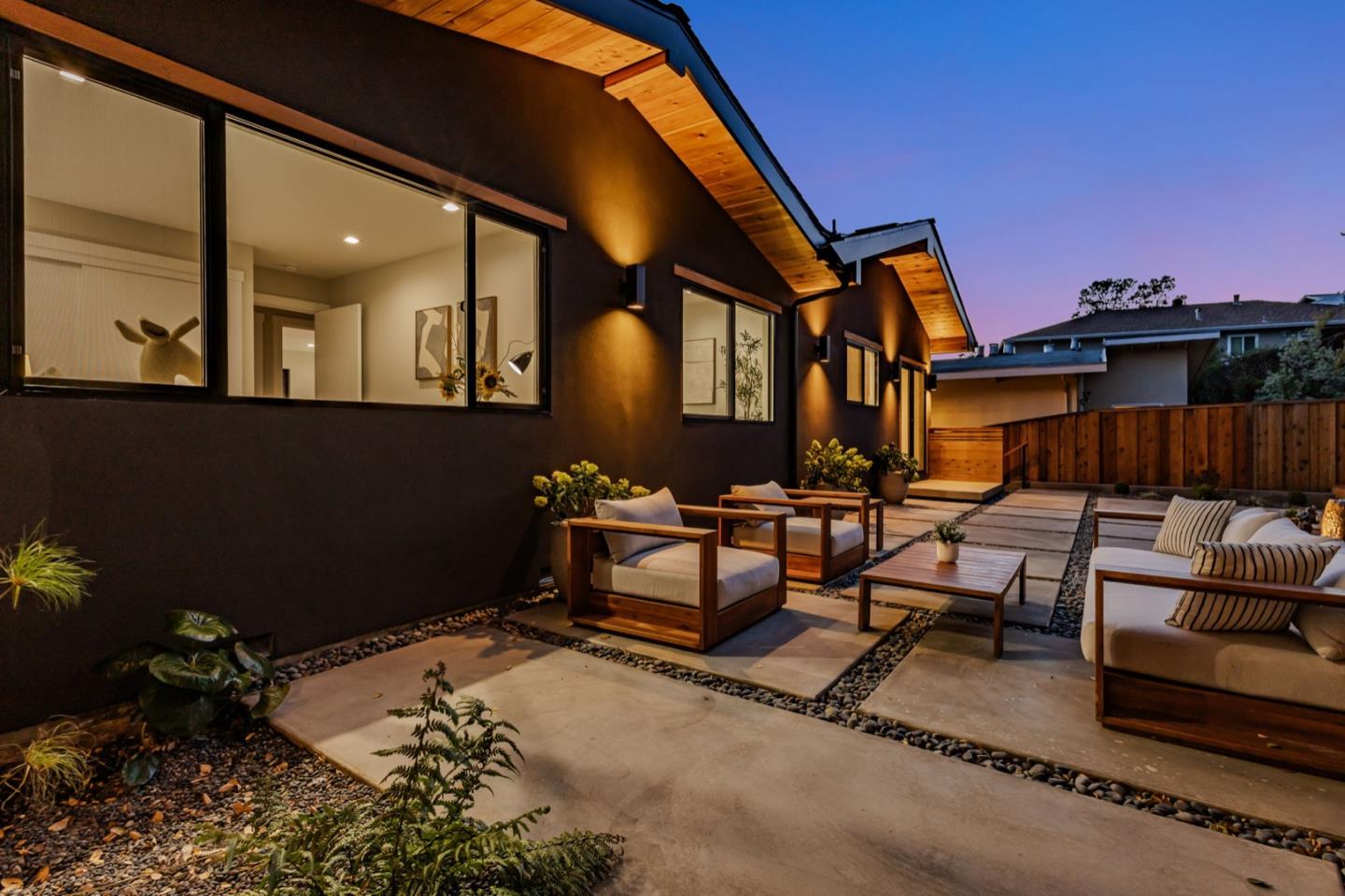 Detail Gallery Image 59 of 82 For 140 Northam Ave, San Carlos,  CA 94070 - 3 Beds | 2/1 Baths