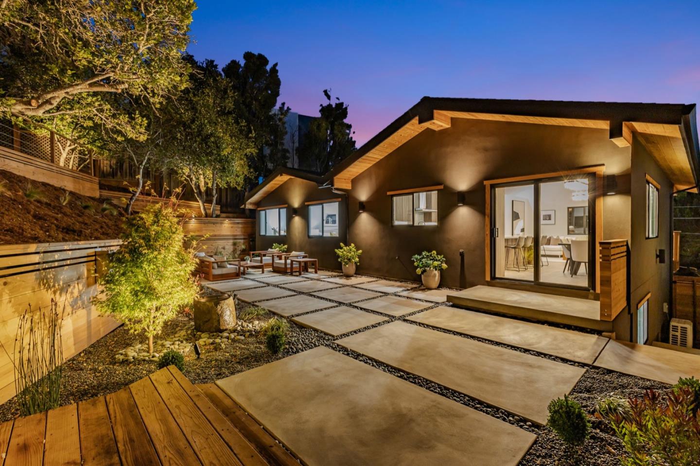 Detail Gallery Image 74 of 82 For 140 Northam Ave, San Carlos,  CA 94070 - 3 Beds | 2/1 Baths