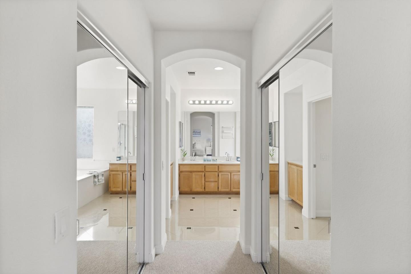 Detail Gallery Image 48 of 84 For 30279 Brookfield Rd, Hayward,  CA 94544 - 5 Beds | 3 Baths