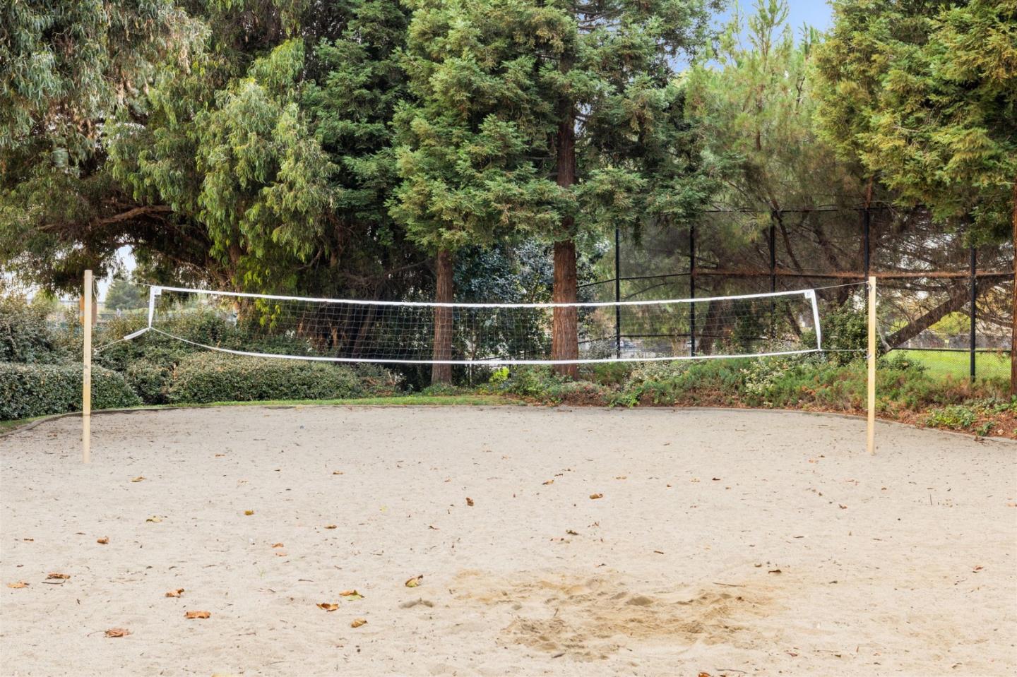 Detail Gallery Image 73 of 84 For 30279 Brookfield Rd, Hayward,  CA 94544 - 5 Beds | 3 Baths