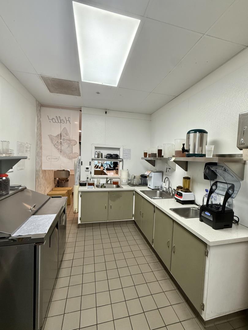 Detail Gallery Image 10 of 14 For 2706 Homestead Rd, Santa Clara,  CA 95051 - – Beds | – Baths