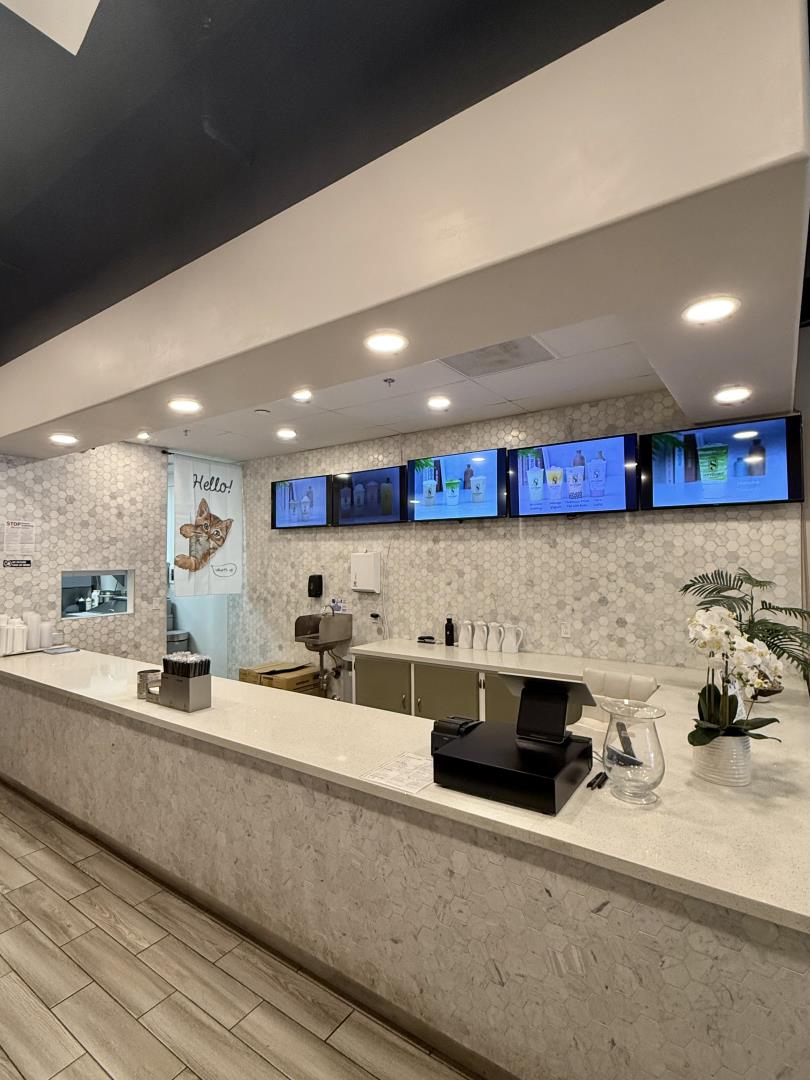 Detail Gallery Image 4 of 14 For 2706 Homestead Rd, Santa Clara,  CA 95051 - – Beds | – Baths