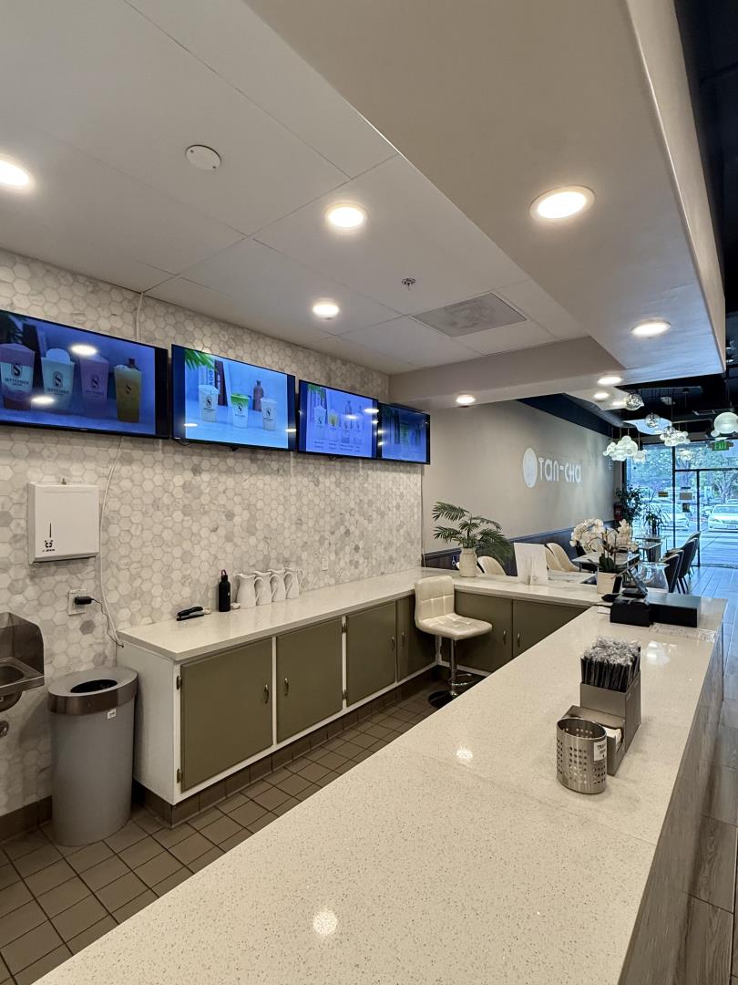 Detail Gallery Image 7 of 14 For 2706 Homestead Rd, Santa Clara,  CA 95051 - – Beds | – Baths