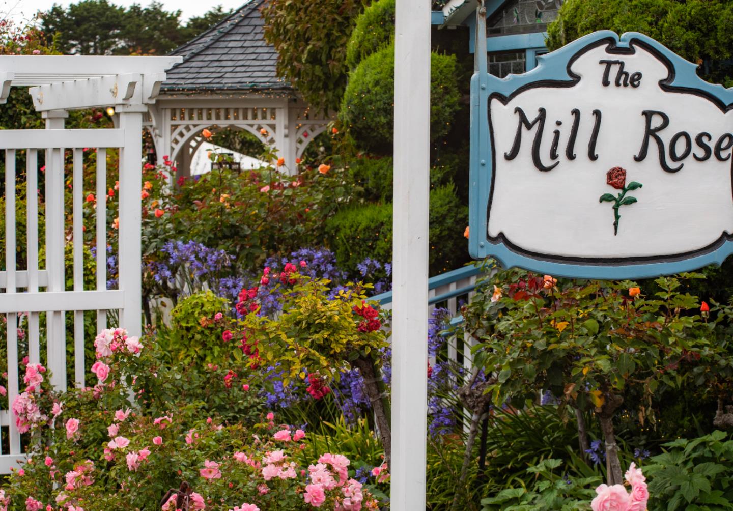 Detail Gallery Image 21 of 33 For 631 Mill St, Half Moon Bay,  CA 94019 - 4 Beds | 1 Baths