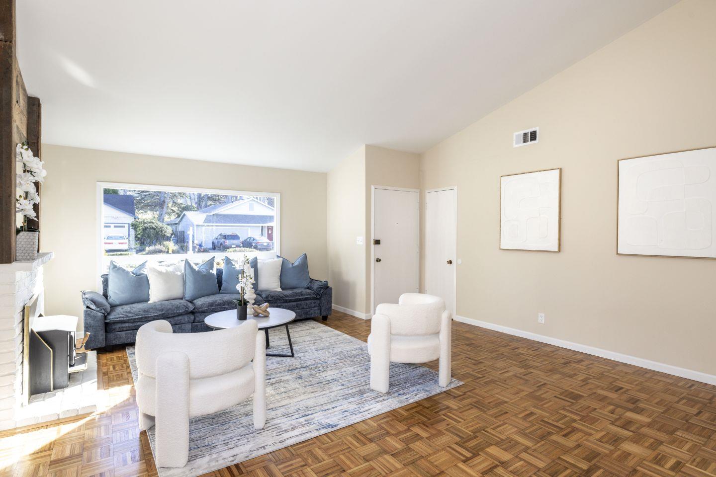 Detail Gallery Image 4 of 30 For 441 Bridgeport Dr, El Granada,  CA 94018 - 3 Beds | 2 Baths