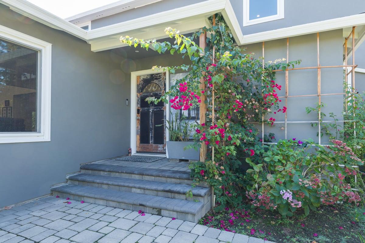 Detail Gallery Image 2 of 27 For 467 22nd Ave, San Mateo,  CA 94403 - 3 Beds | 3/1 Baths