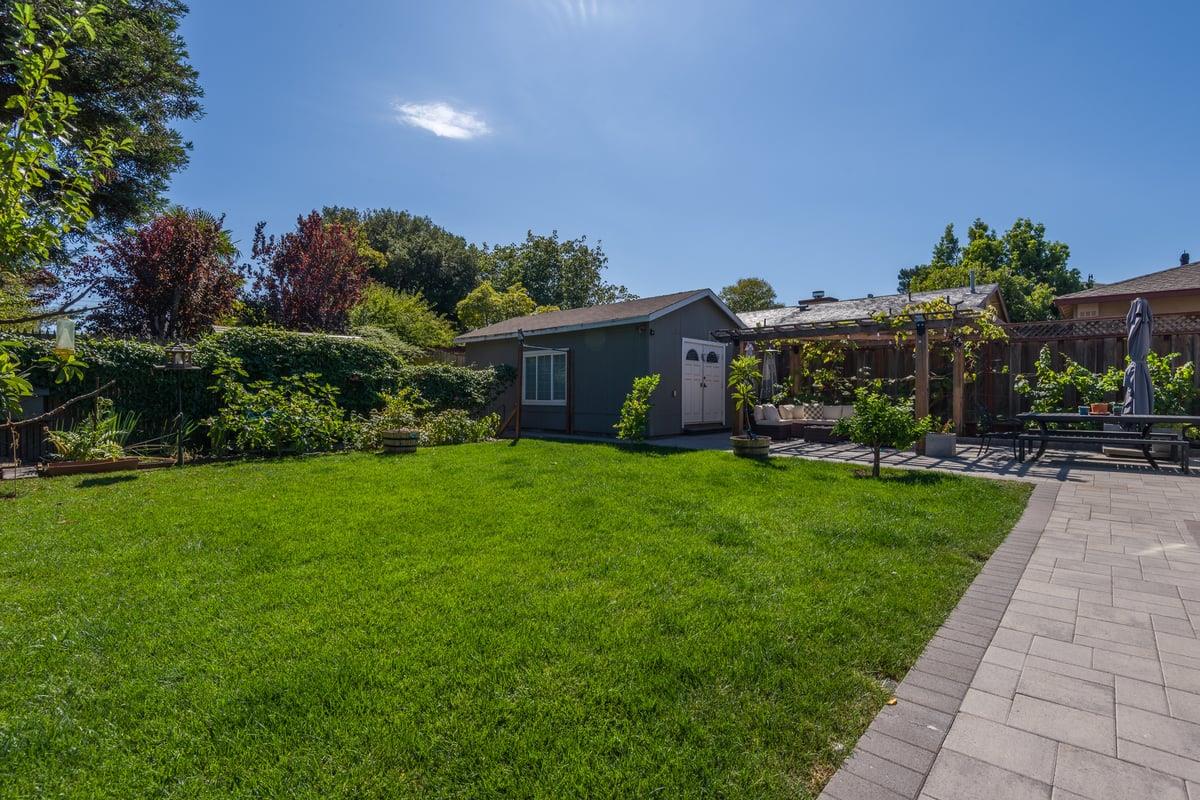 Detail Gallery Image 6 of 27 For 467 22nd Ave, San Mateo,  CA 94403 - 3 Beds | 3/1 Baths