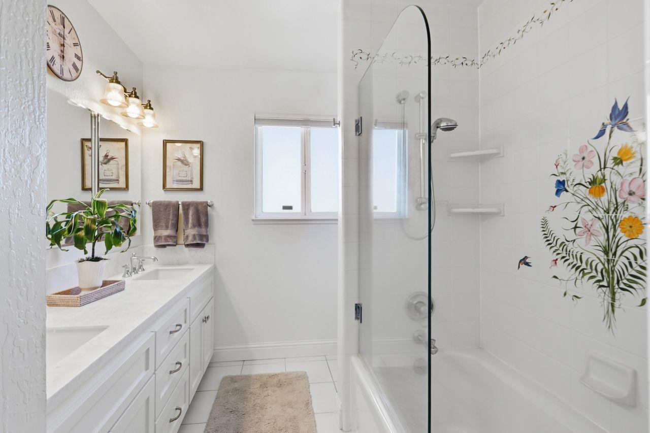 Detail Gallery Image 36 of 49 For 3570 Sunnydale Ct, San Jose,  CA 95117 - 4 Beds | 3 Baths