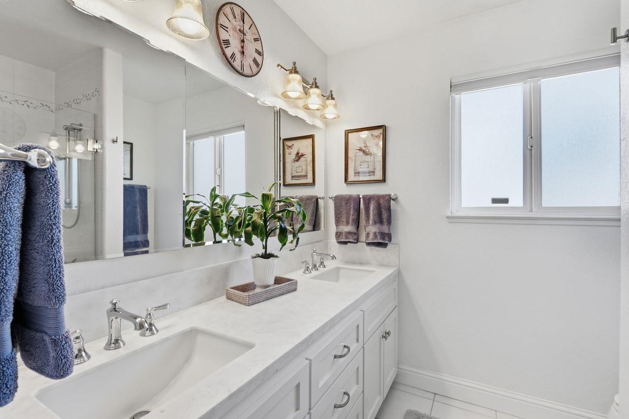 Detail Gallery Image 37 of 49 For 3570 Sunnydale Ct, San Jose,  CA 95117 - 4 Beds | 3 Baths