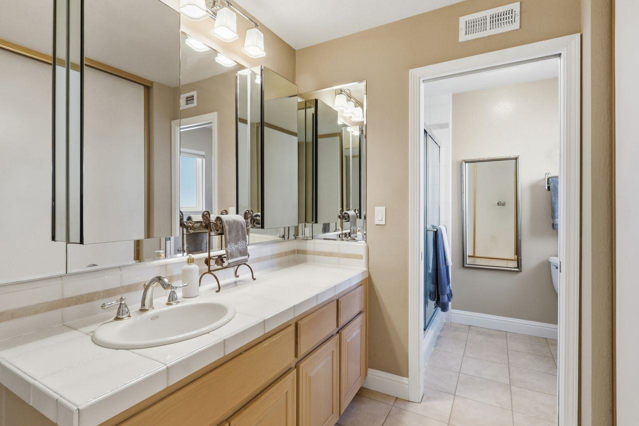 Detail Gallery Image 39 of 49 For 3570 Sunnydale Ct, San Jose,  CA 95117 - 4 Beds | 3 Baths