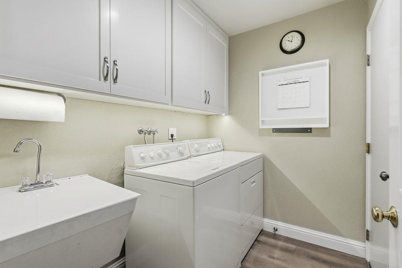 Detail Gallery Image 42 of 49 For 3570 Sunnydale Ct, San Jose,  CA 95117 - 4 Beds | 3 Baths