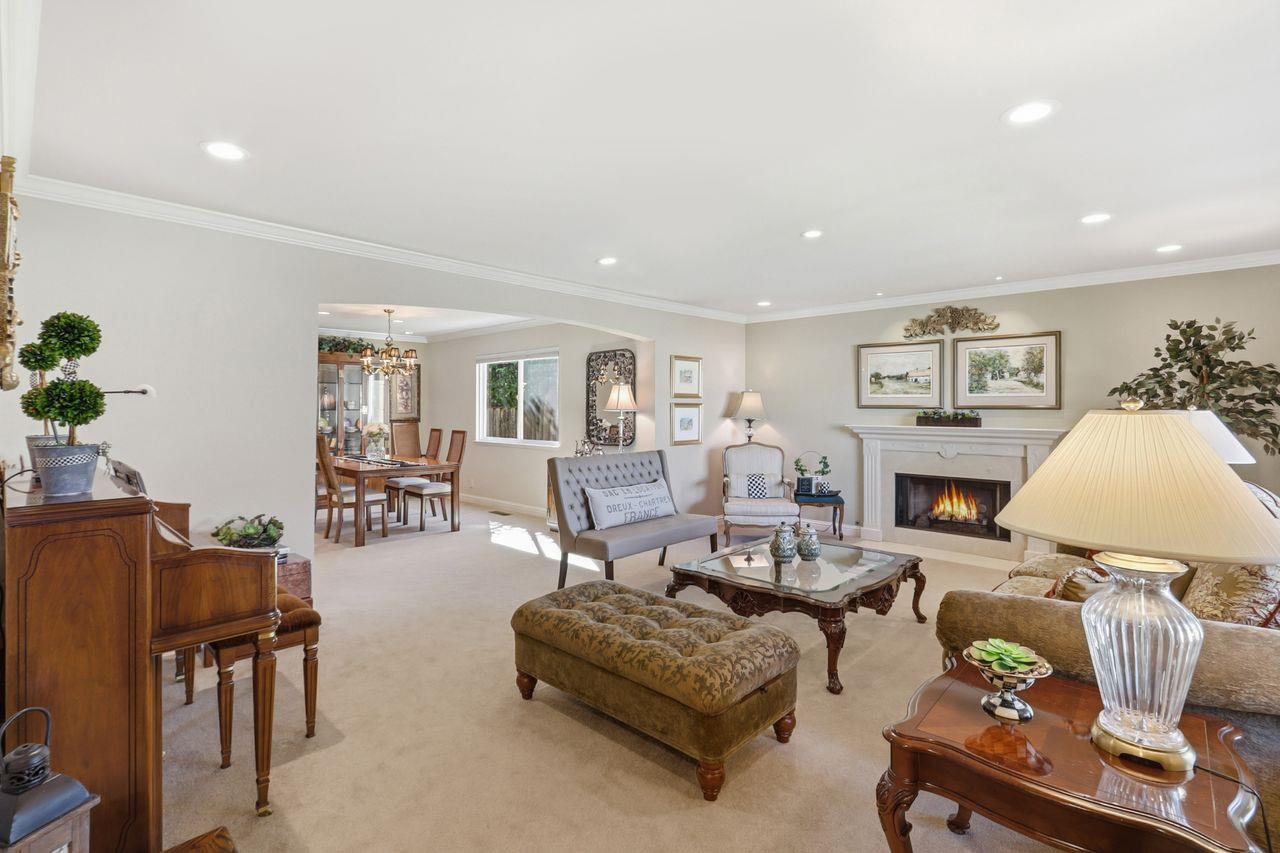 Detail Gallery Image 6 of 49 For 3570 Sunnydale Ct, San Jose,  CA 95117 - 4 Beds | 3 Baths