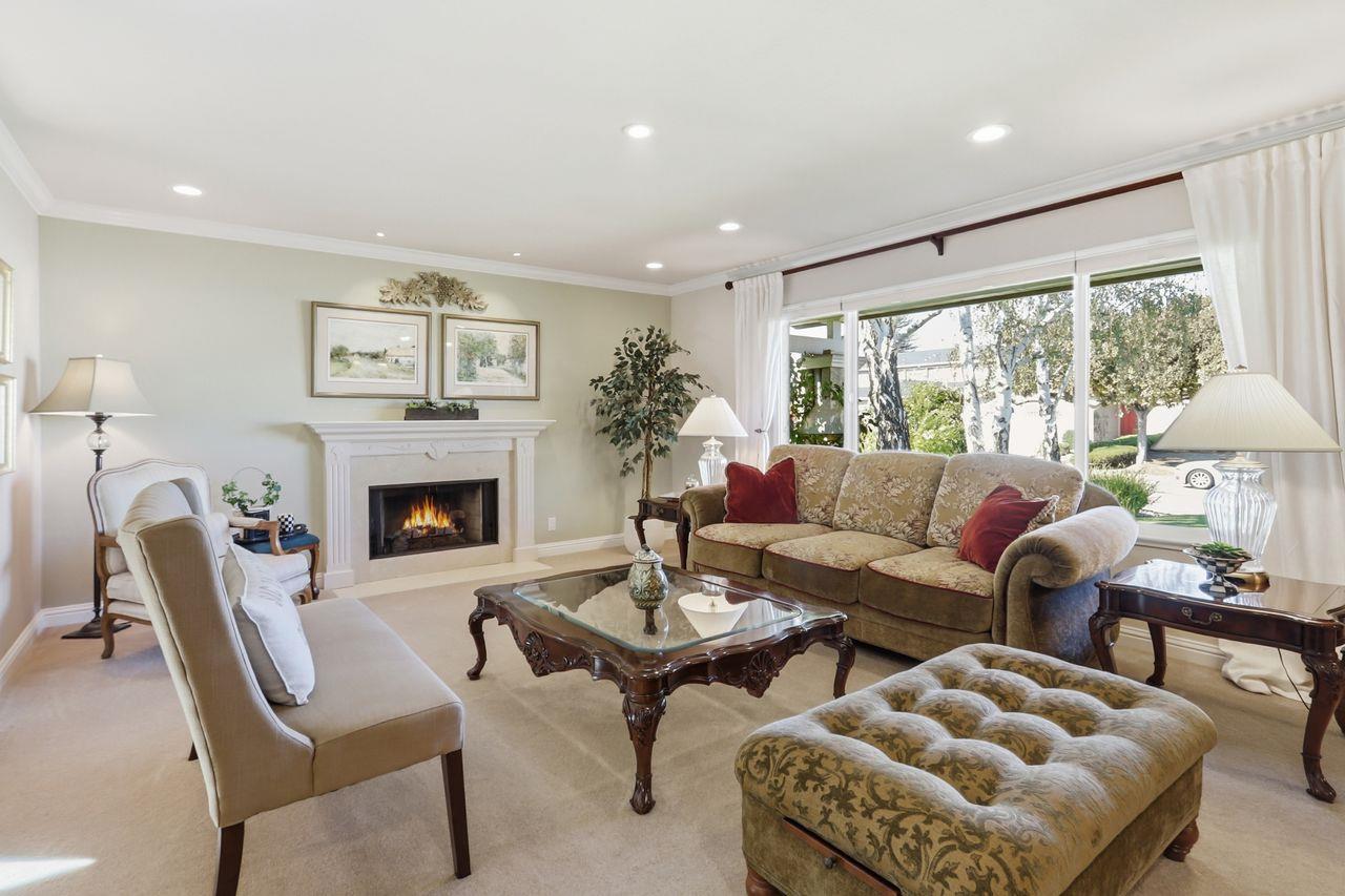 Detail Gallery Image 7 of 49 For 3570 Sunnydale Ct, San Jose,  CA 95117 - 4 Beds | 3 Baths