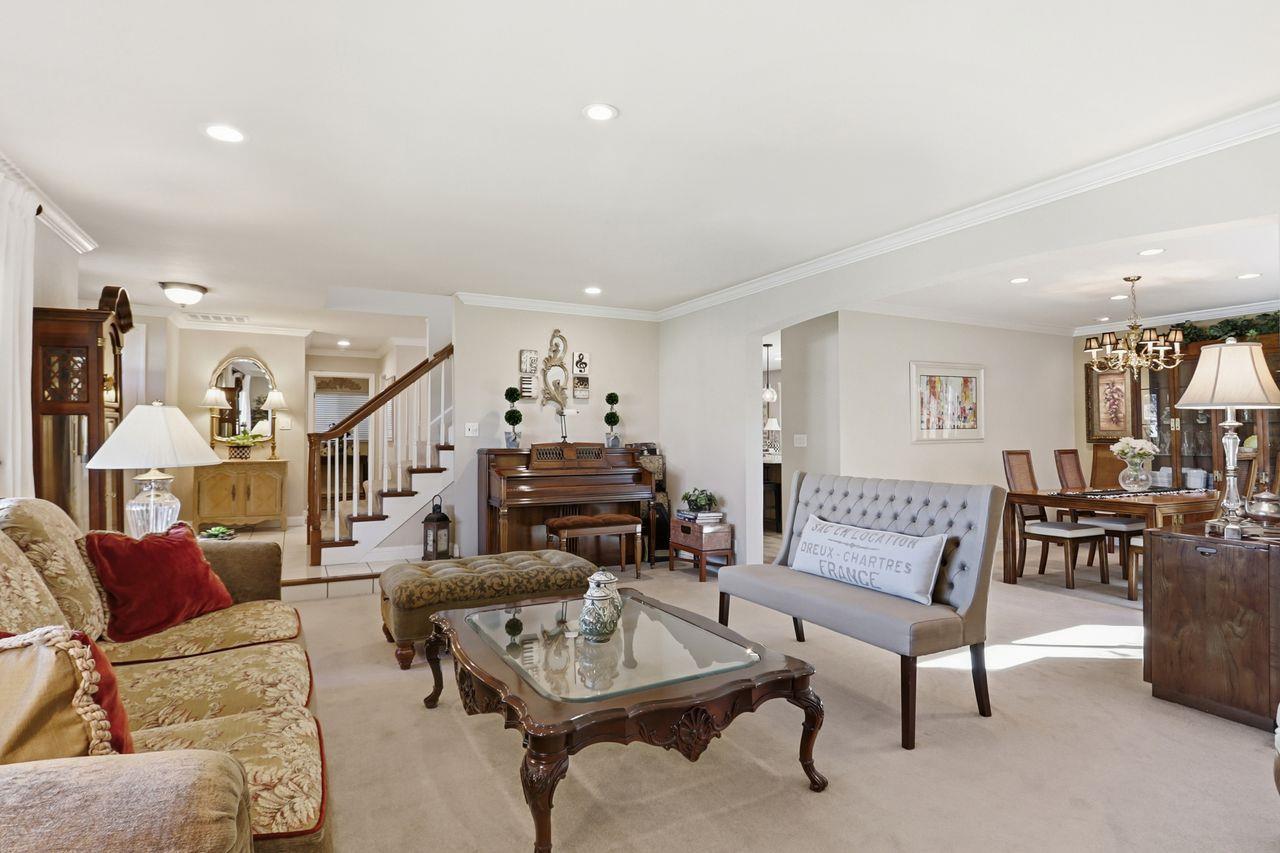 Detail Gallery Image 8 of 49 For 3570 Sunnydale Ct, San Jose,  CA 95117 - 4 Beds | 3 Baths