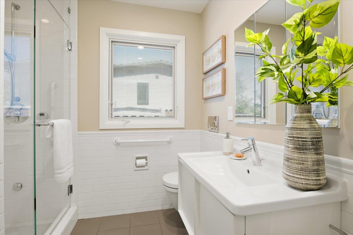 Detail Gallery Image 23 of 38 For 375 La Cuesta Dr, Portola Valley,  CA 94028 - 3 Beds | 2 Baths