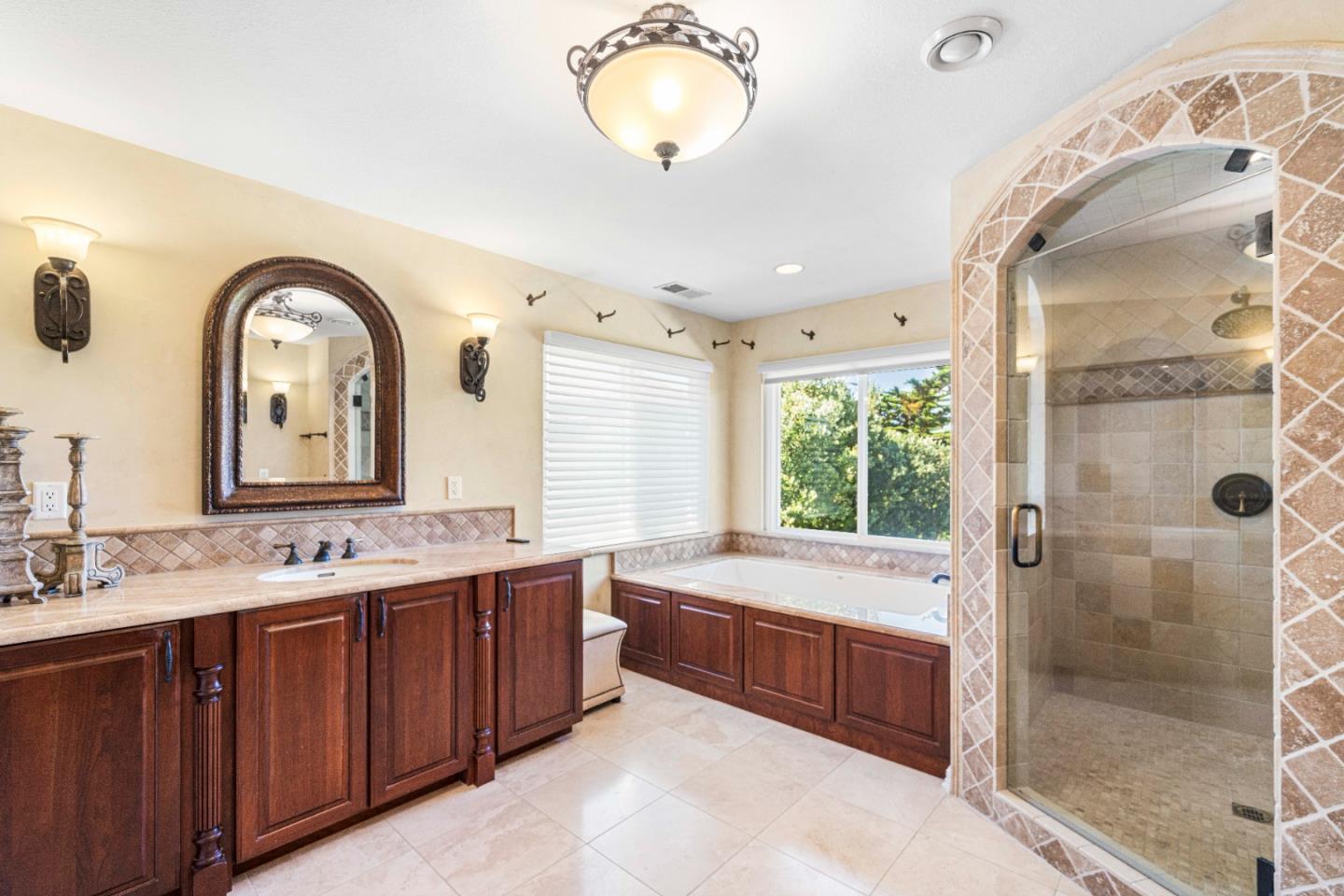 Detail Gallery Image 42 of 60 For 181 Turnberry Rd, Half Moon Bay,  CA 94019 - 4 Beds | 3 Baths