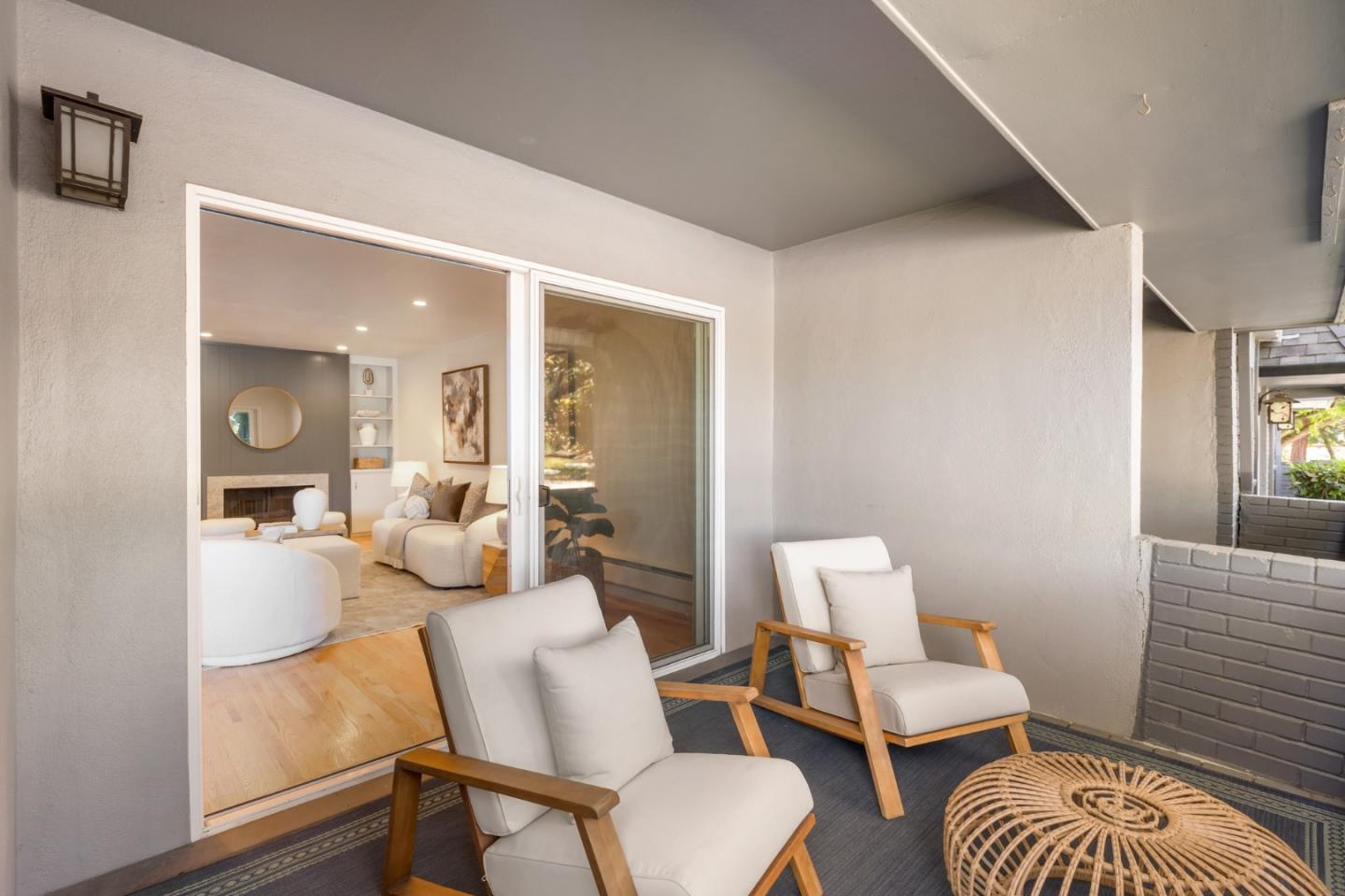 Detail Gallery Image 10 of 12 For 461 Burgess Dr #4,  Menlo Park,  CA 94025 - 2 Beds | 2 Baths