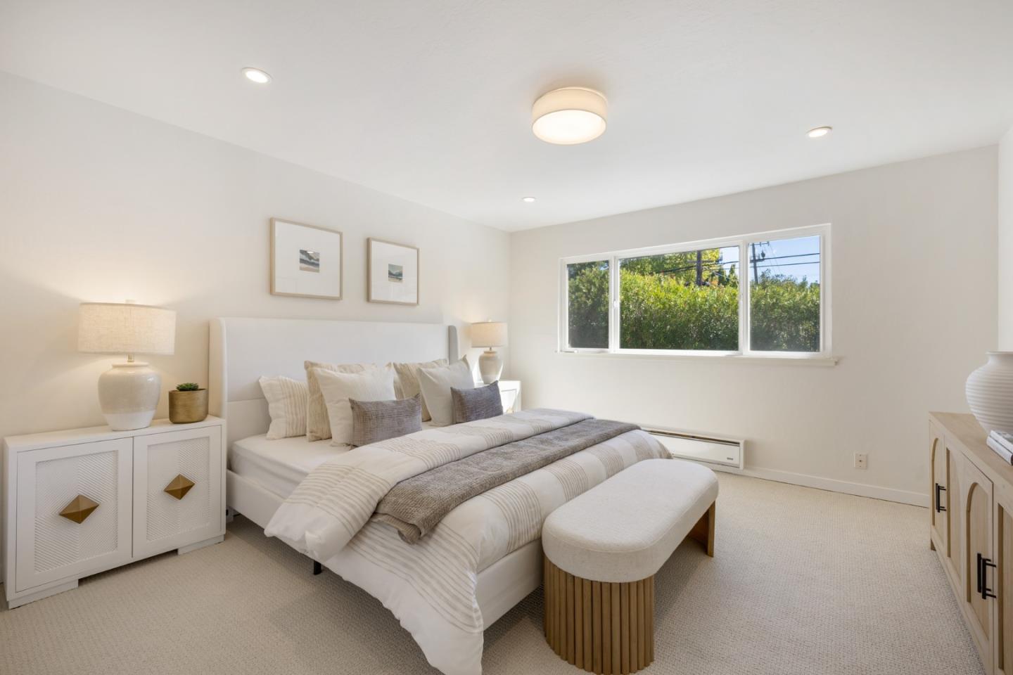 Detail Gallery Image 6 of 12 For 461 Burgess Dr #4,  Menlo Park,  CA 94025 - 2 Beds | 2 Baths