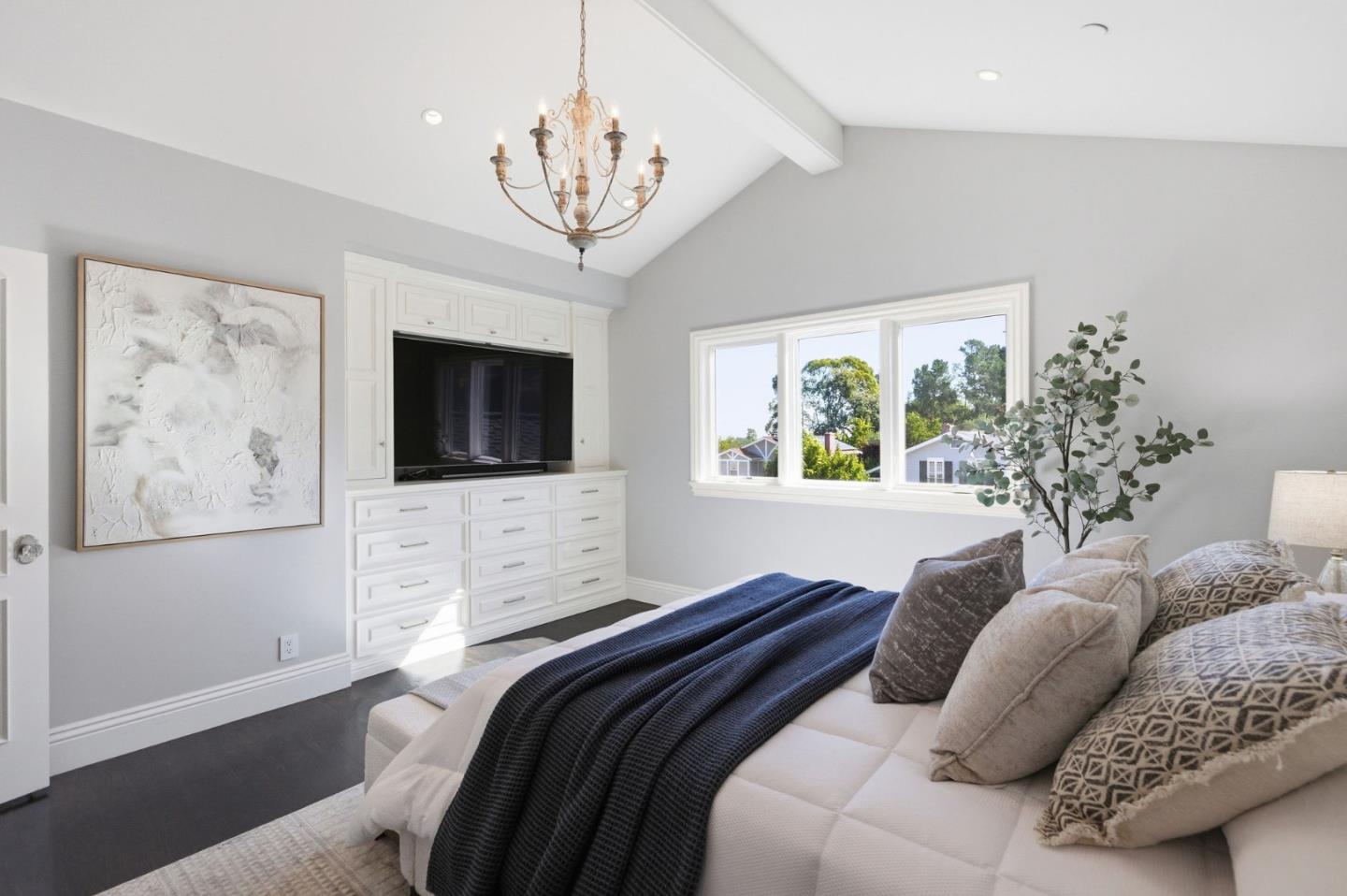 Detail Gallery Image 17 of 34 For 638 Oregon Ave, San Mateo,  CA 94402 - 4 Beds | 3/1 Baths