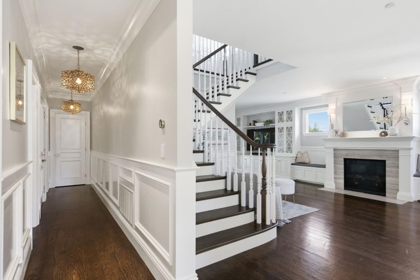 Detail Gallery Image 3 of 34 For 638 Oregon Ave, San Mateo,  CA 94402 - 4 Beds | 3/1 Baths