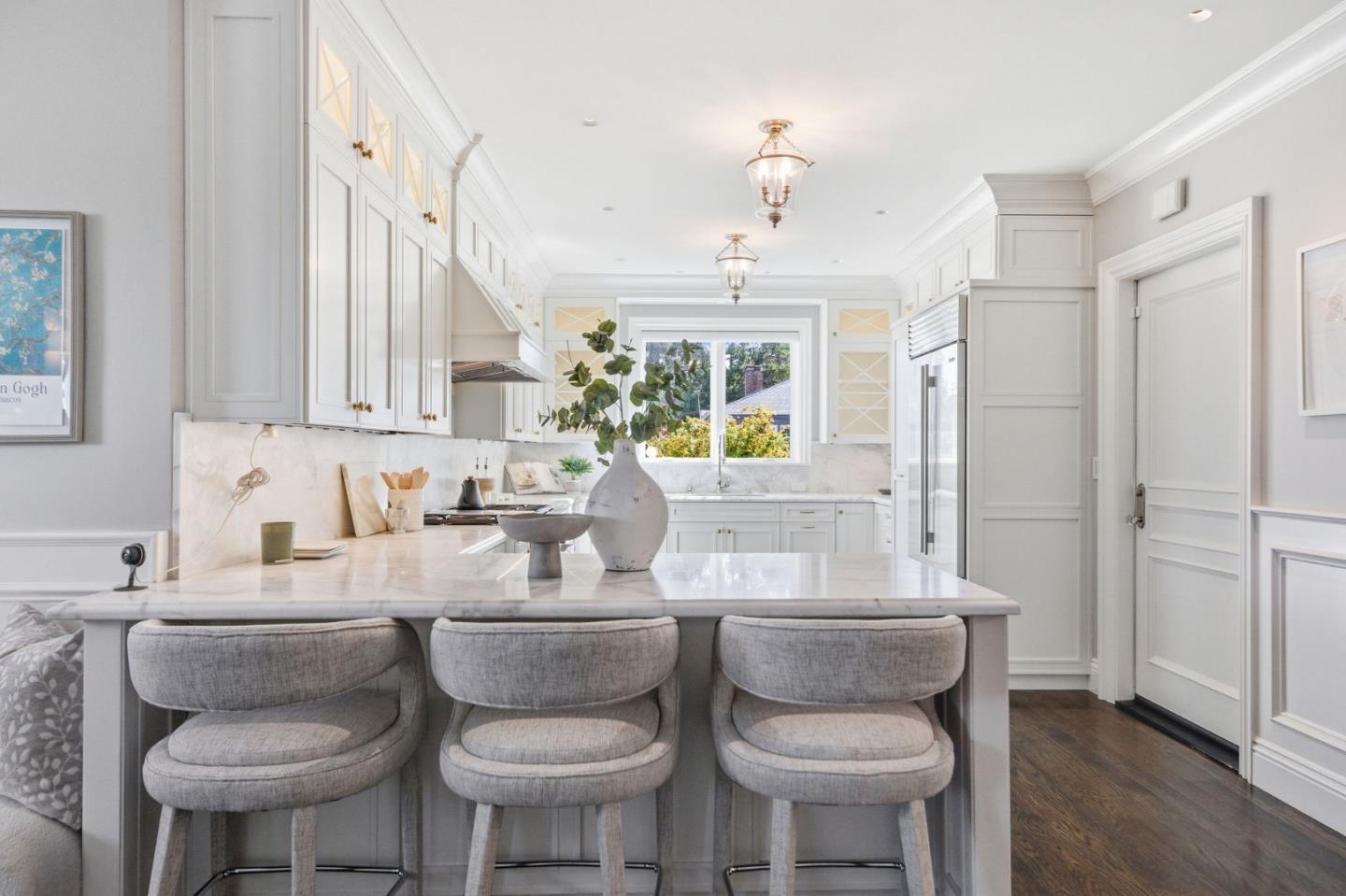 Detail Gallery Image 8 of 34 For 638 Oregon Ave, San Mateo,  CA 94402 - 4 Beds | 3/1 Baths