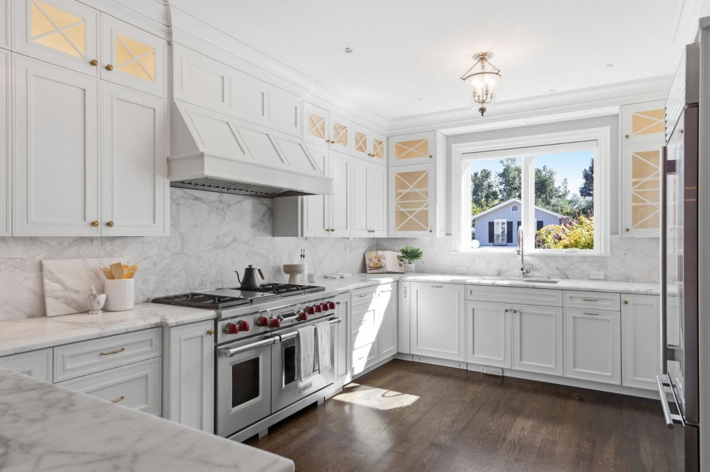 Detail Gallery Image 9 of 34 For 638 Oregon Ave, San Mateo,  CA 94402 - 4 Beds | 3/1 Baths