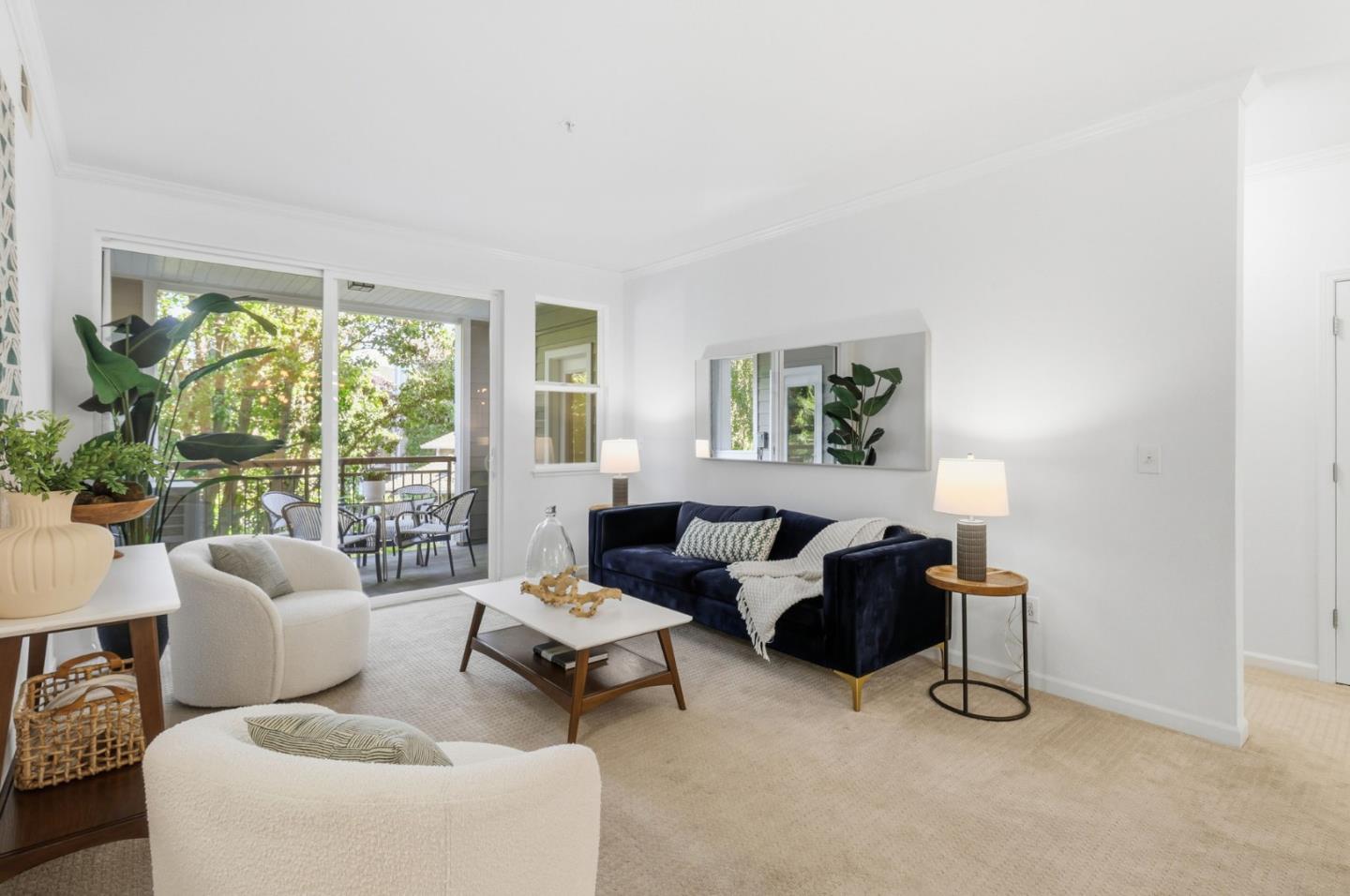 Detail Gallery Image 2 of 32 For 1982 W Bayshore Rd #121,  East Palo Alto,  CA 94303 - 2 Beds | 2 Baths